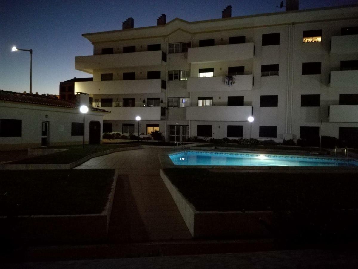 Peniche Art House Apartment Luaran gambar