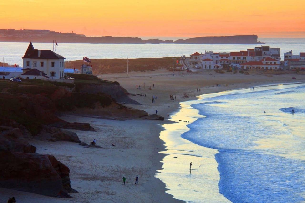 Peniche Art House Apartment Luaran gambar